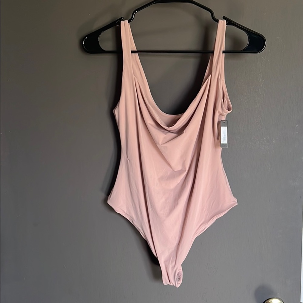 SKIMS Fits Everybody Square Neck Bodysuit NWT